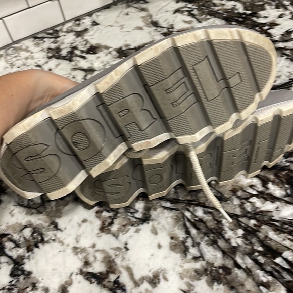 Sorel kinetic boots - Picture 5 of 6